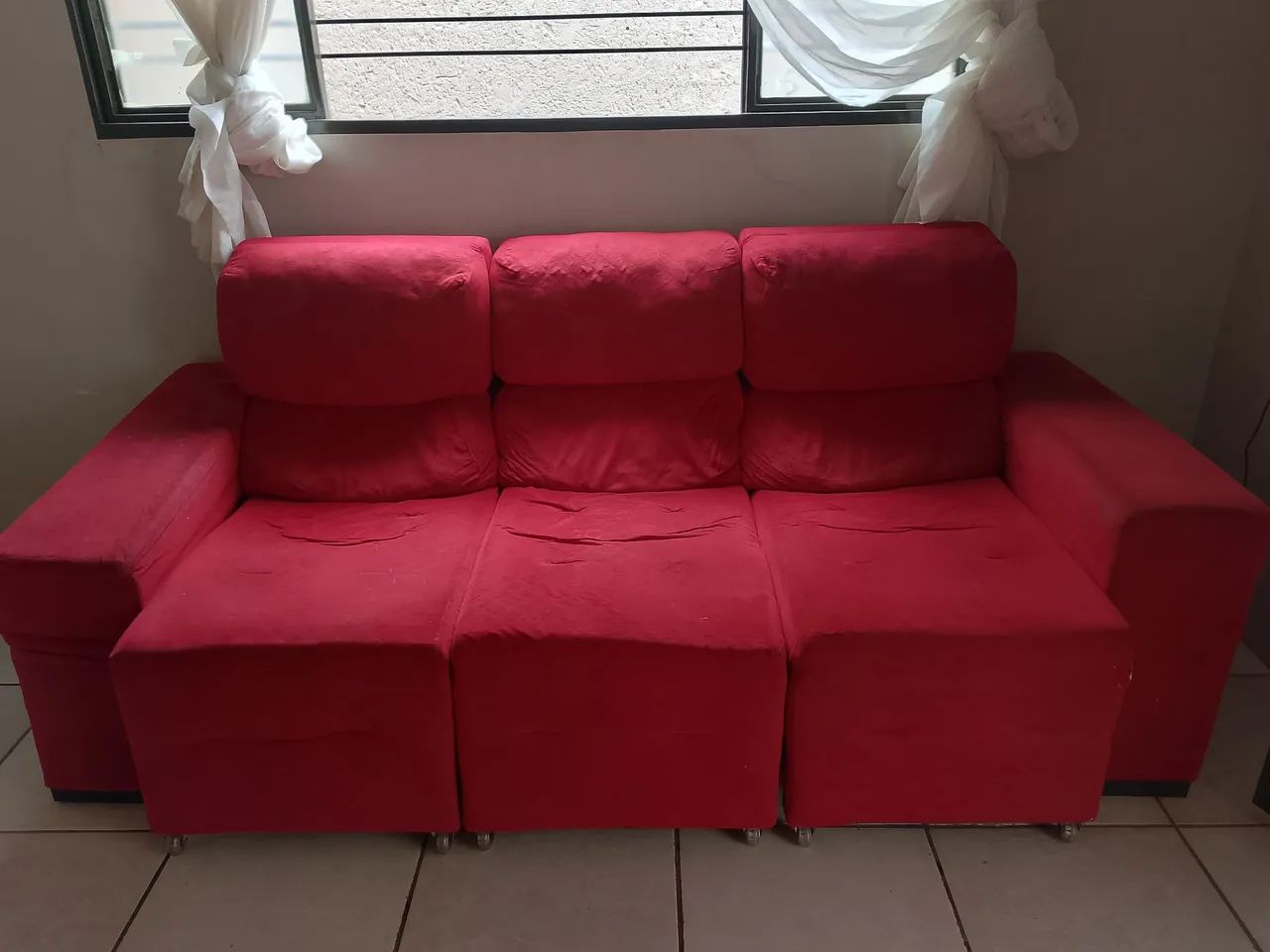 Vendo Sofá 3 e 2 lugares reclináveis  - Foto 2