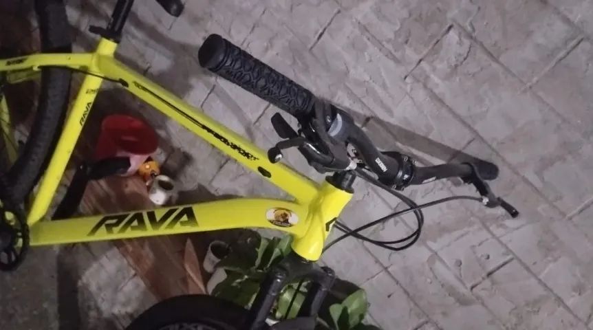 Bicicleta 29 com nota fiscal nova!! - Foto 3
