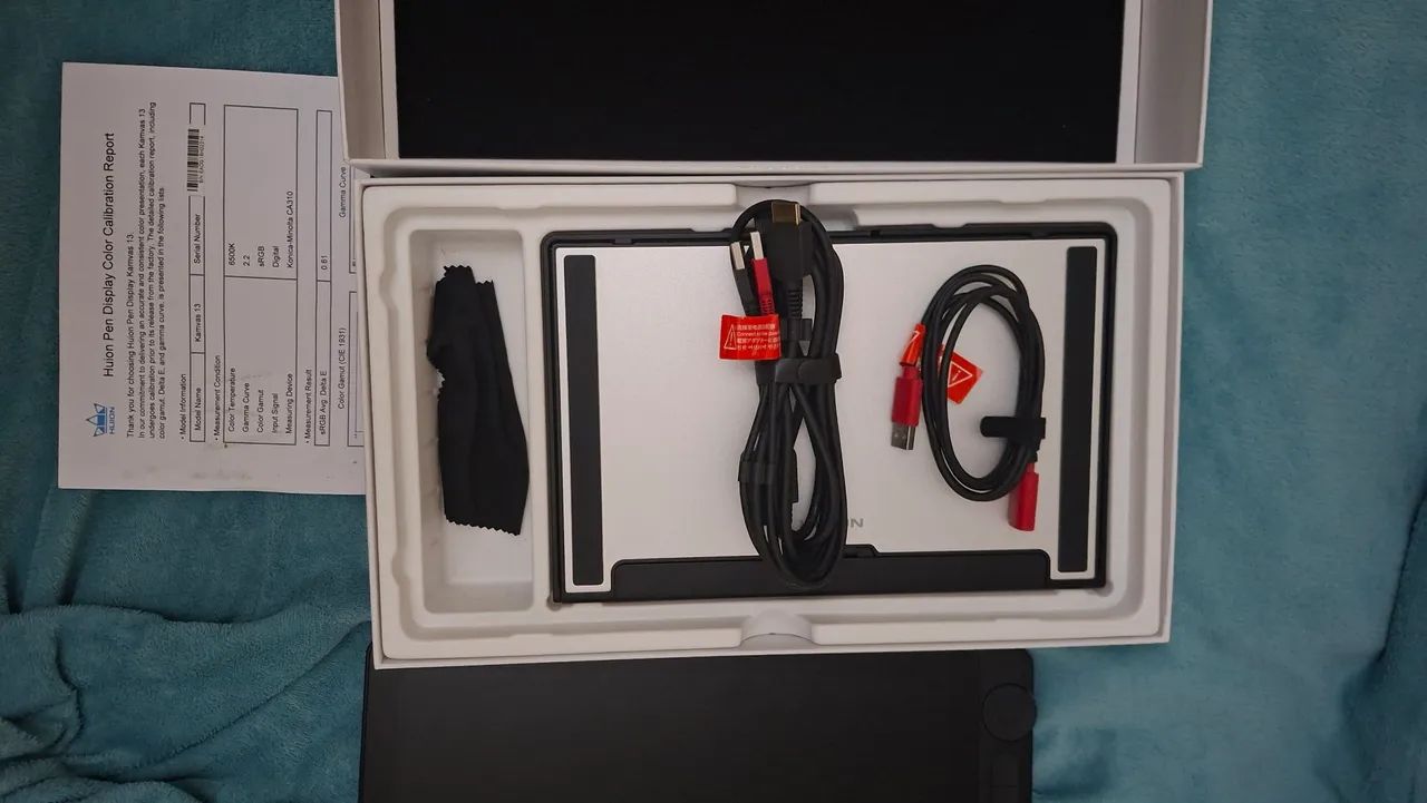Mesa Display HUION Kamvas 13 Gen 3 - Foto 3