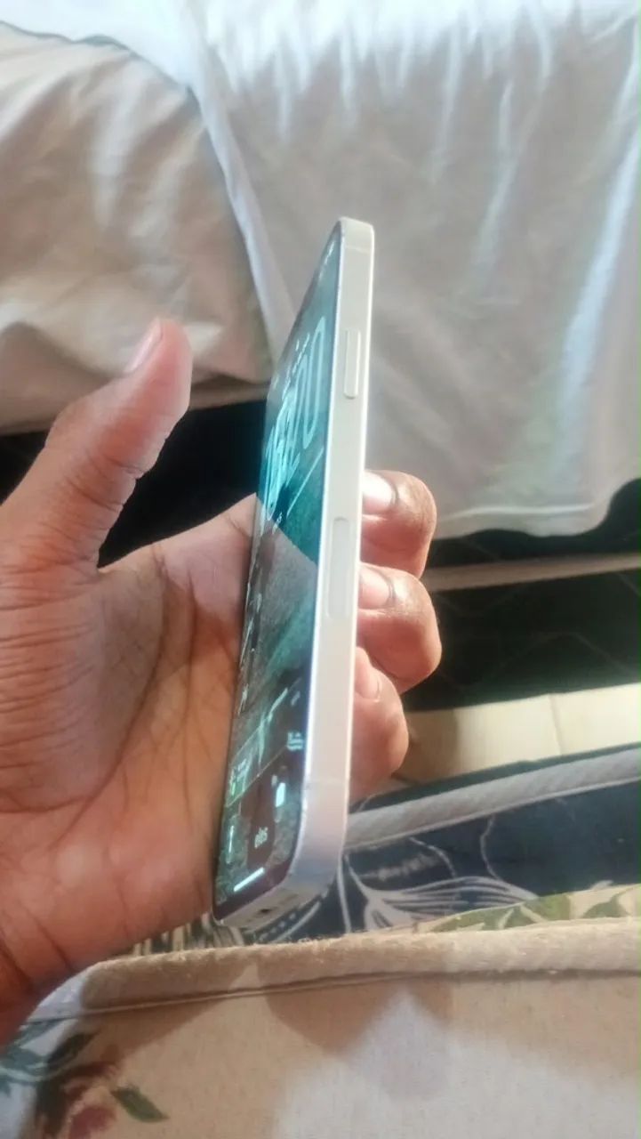 iPhone 12  - Foto 4