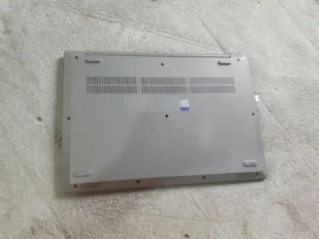 notebook Lenovo ipad i3 4gb de RAM 1TB de hd
