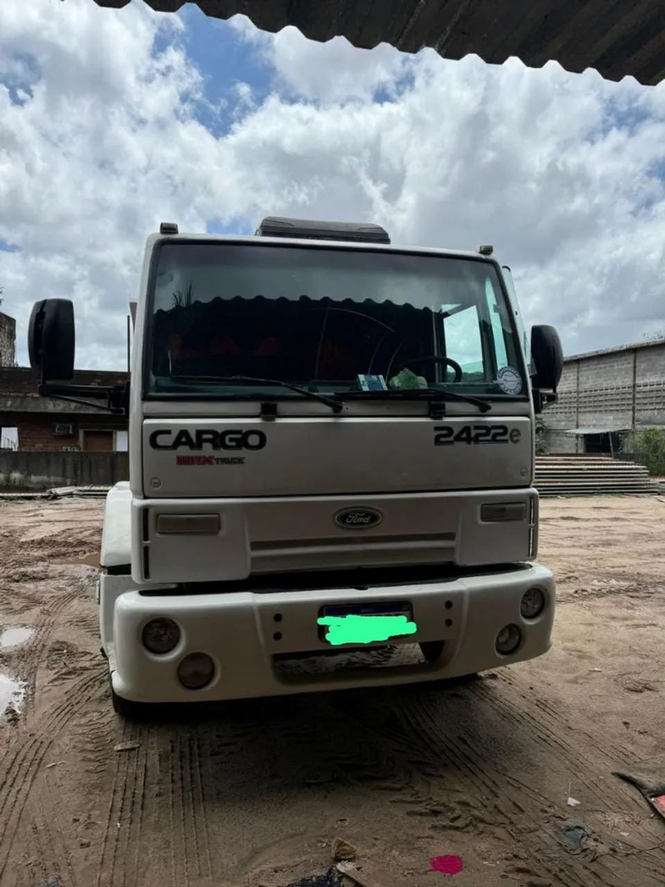 Caminhão Caçamba focargo 2422