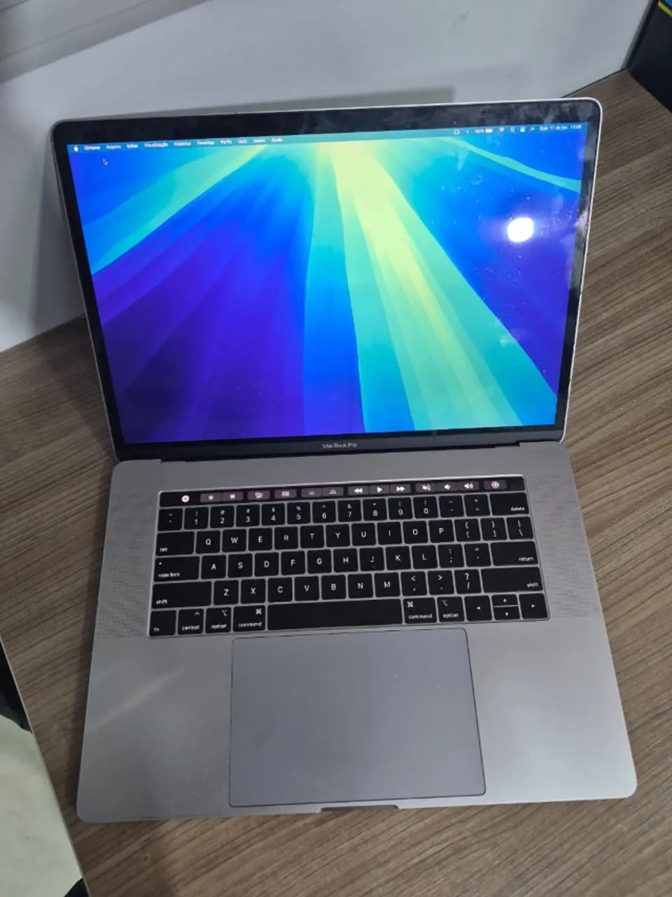 MacBook Pro 15 - 2019 - i7 6-Core | 16GB RAM | Retina - Notebooks