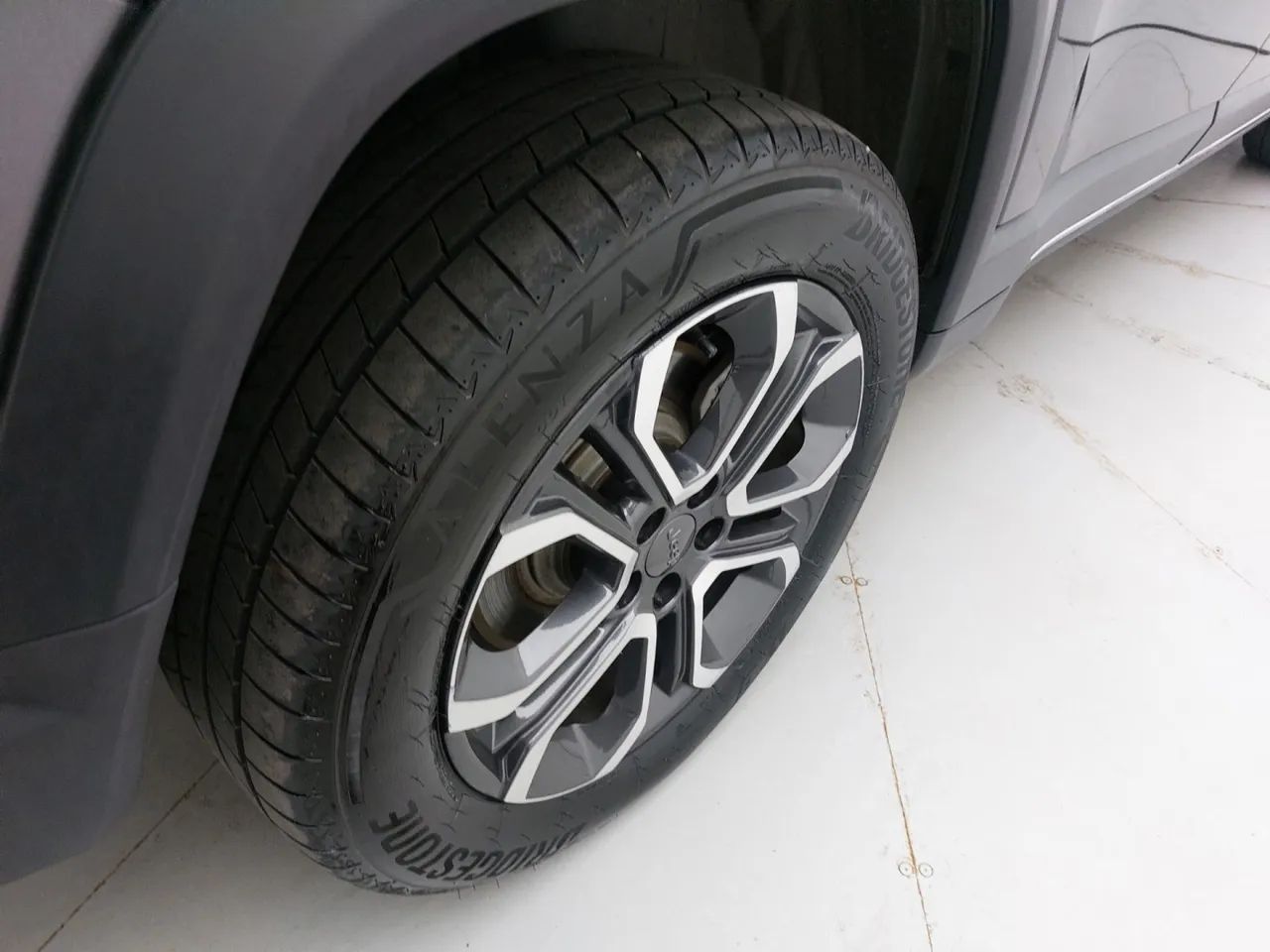 Jeep Commander Limited T270 1.3 TB Flex Aut., foto 14 de 18