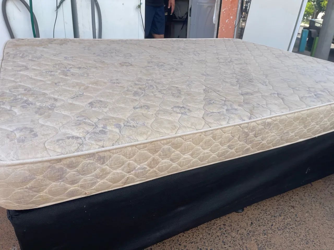 Vendo cama casal 