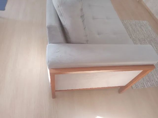 Sofa 2 Lugares Madeira Maciça e em Veludo - Foto 2
