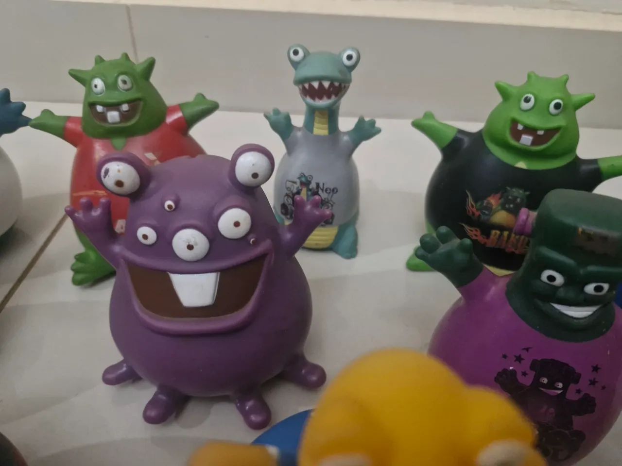 Miniaturas Poupançudos caixa  - Foto 3