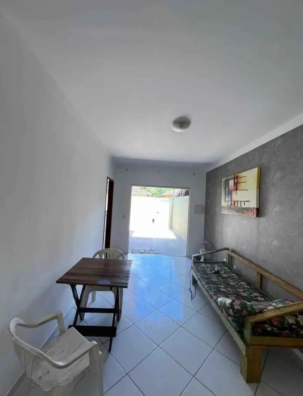 Casa com dois quartos bonita e bem localizada - Foto 4