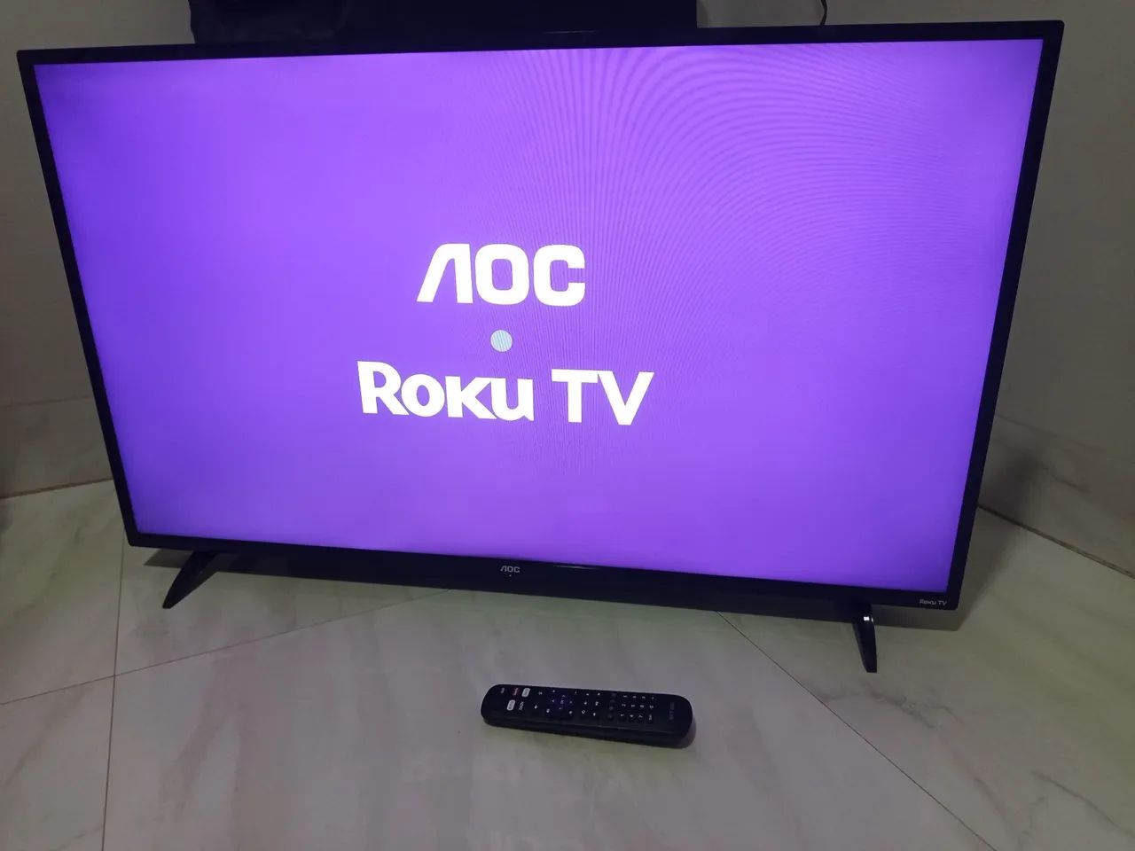 Vende-se  smartv AOC