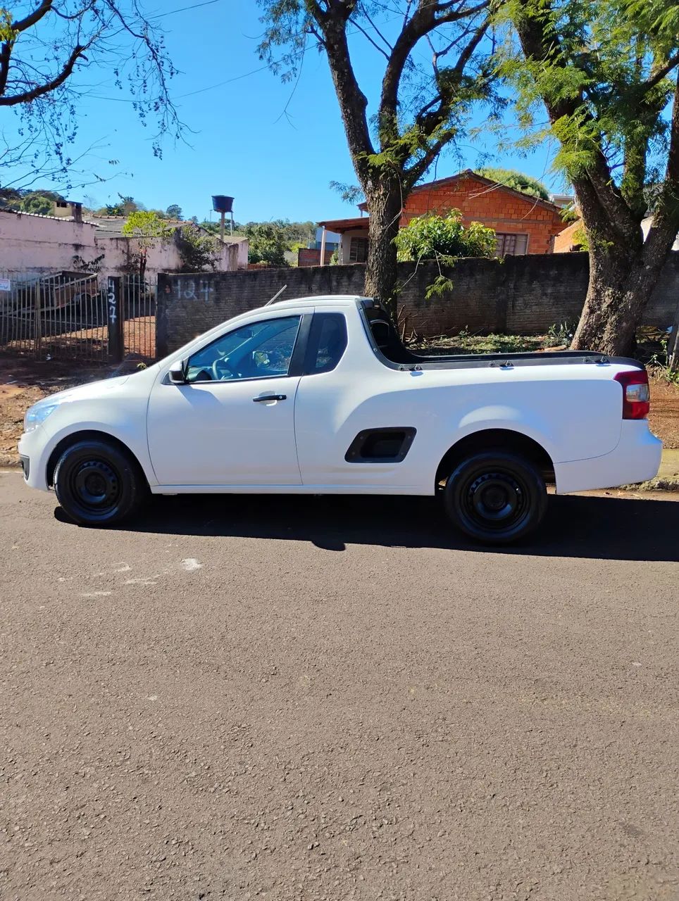 Chevrolet Montana 2016
