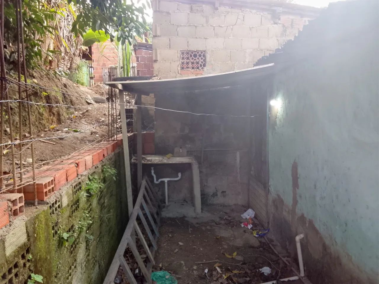 Alugo casa no Benedito Bentes 