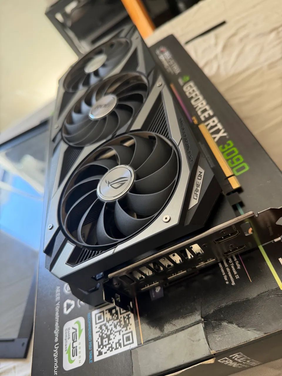 Placa de vídeo Nvidia RTX 3090 24Gb