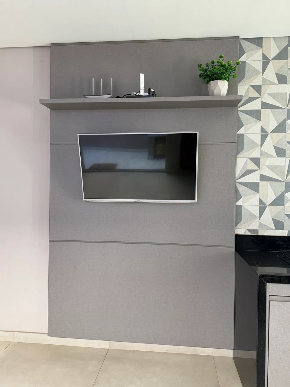 Painel de TV em MDF - Foto 3