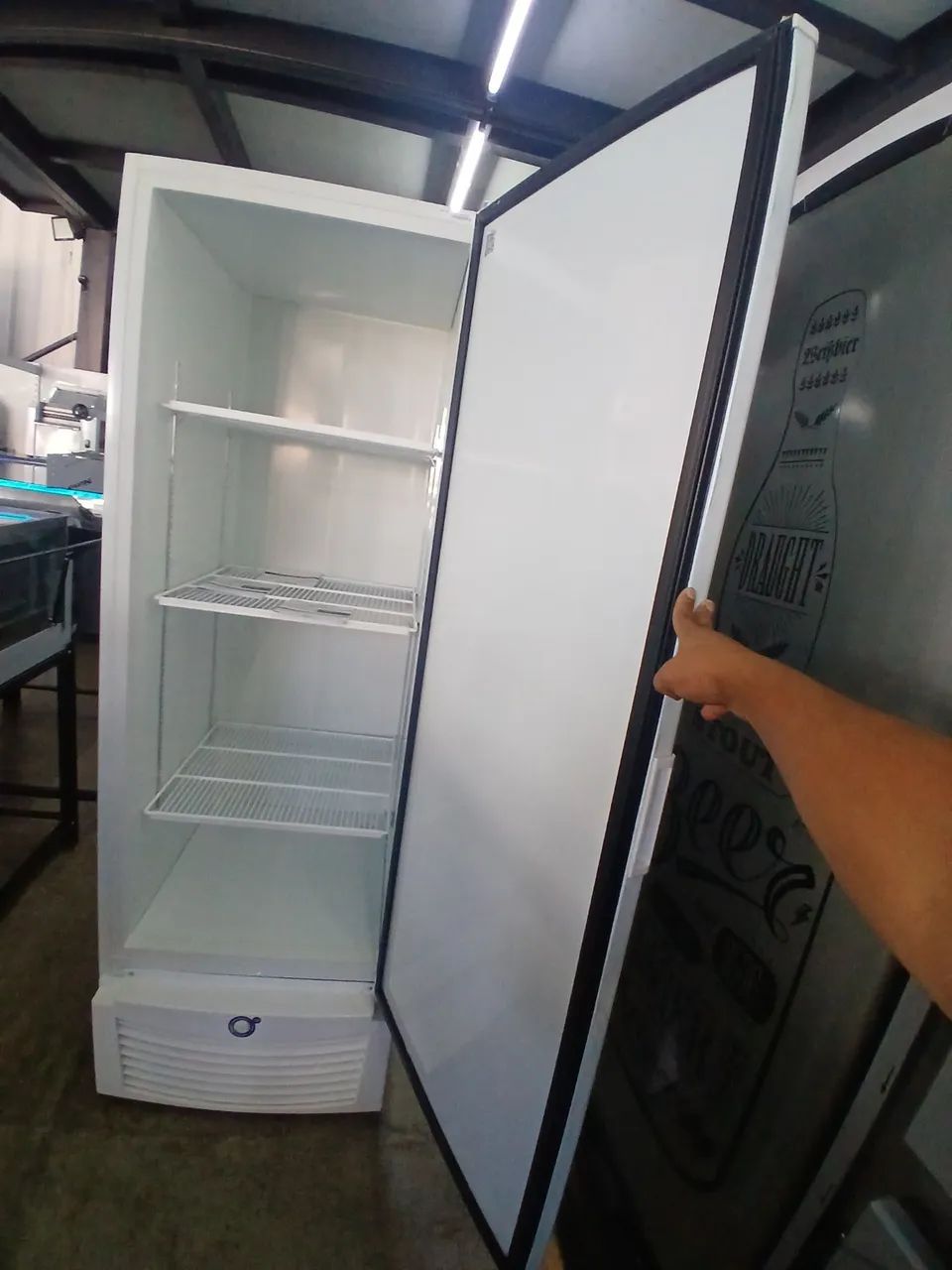 Freezer Vertical Fricon Tripla Ação 569 Litros Estatico Branco Porta Cega - Foto 3