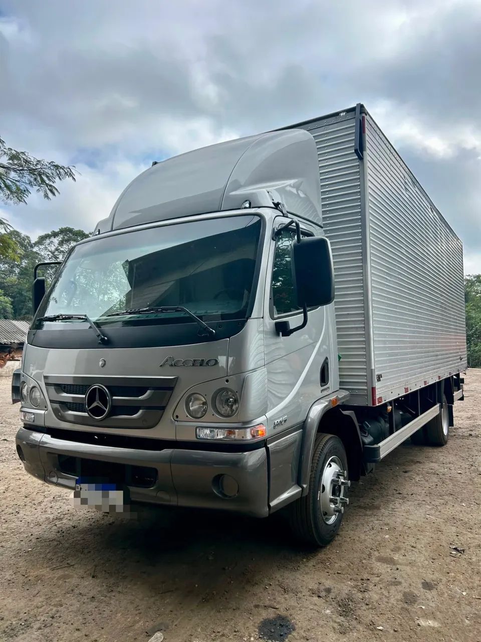ACELLO 815 2015 Baú de 6.50