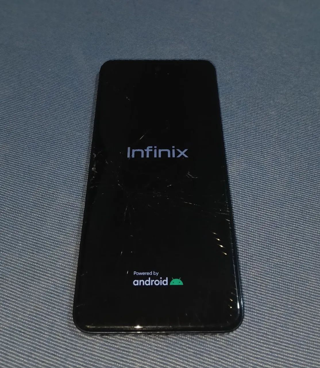 INFINIX HOT 40i - Foto 2