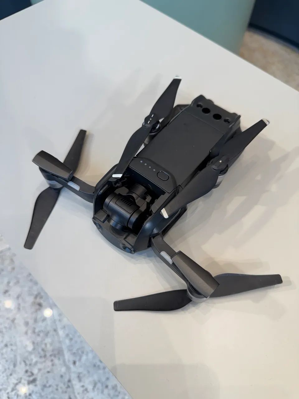 Drone DJI Mavic Air Fly More Combo + 2 baterias + controle + carregador 