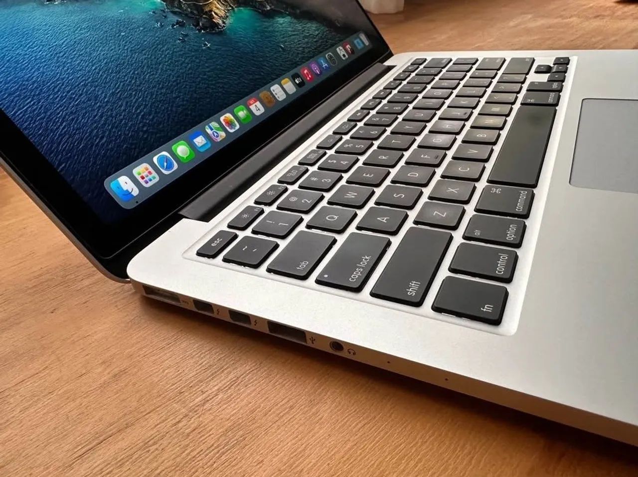 Macbook Pro retina 2015 - sem detalhes - Notebooks - Campo de