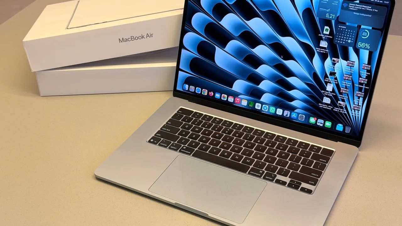MacBook Air M4 15 pol 16GB 256GB SSD Sky Blue - Notebooks - Centro
