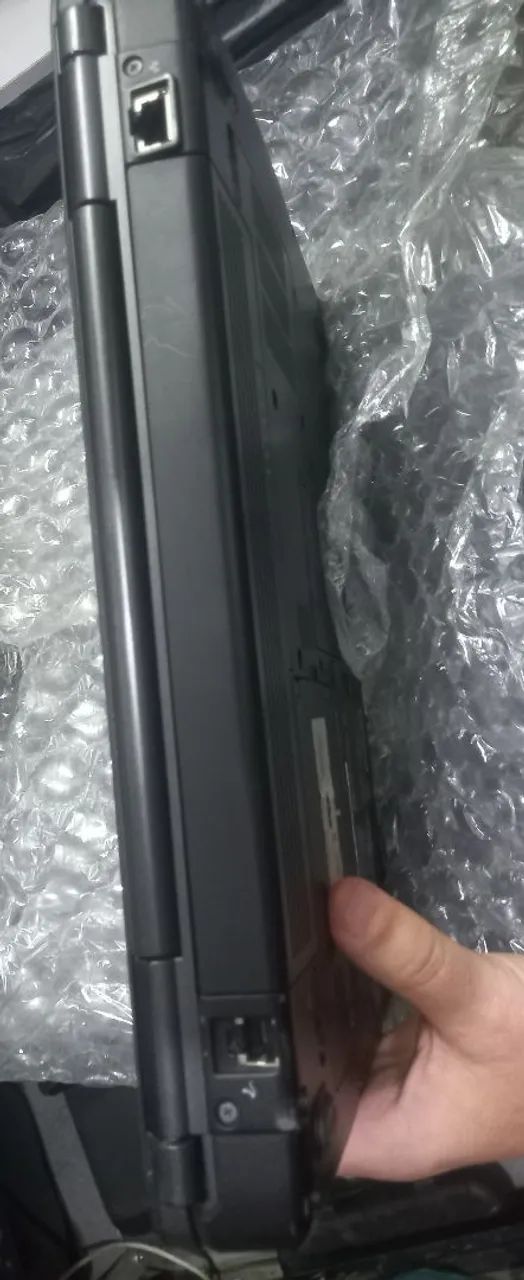 Notebook Dell Vostro 1400 - Foto 4