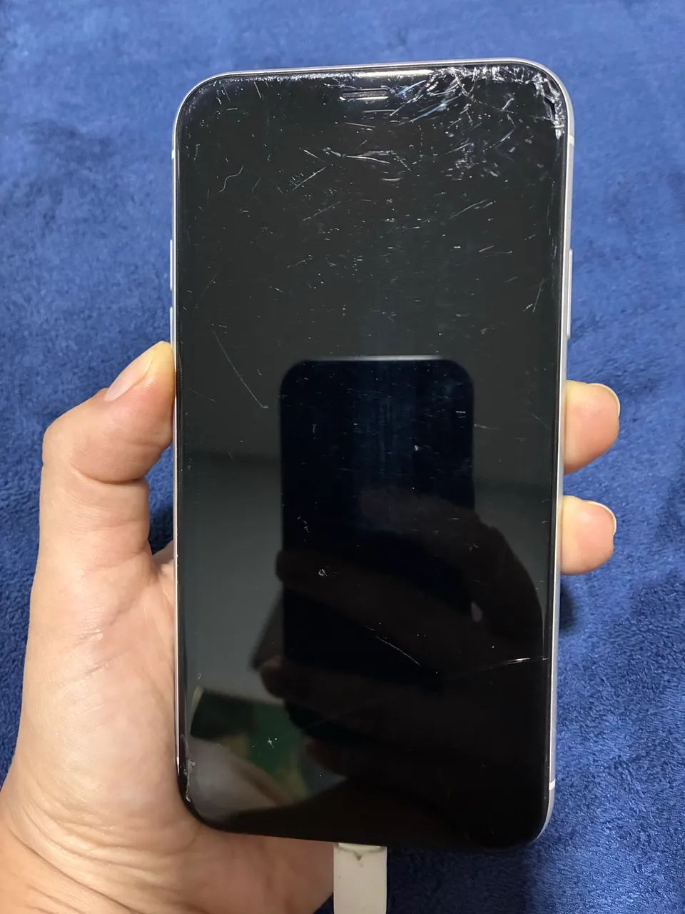 Iphone XR 64g - Foto 4