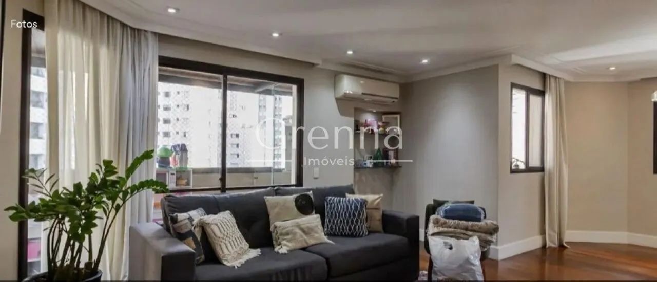 Apartamento para locação com 160m² em Moema Sp