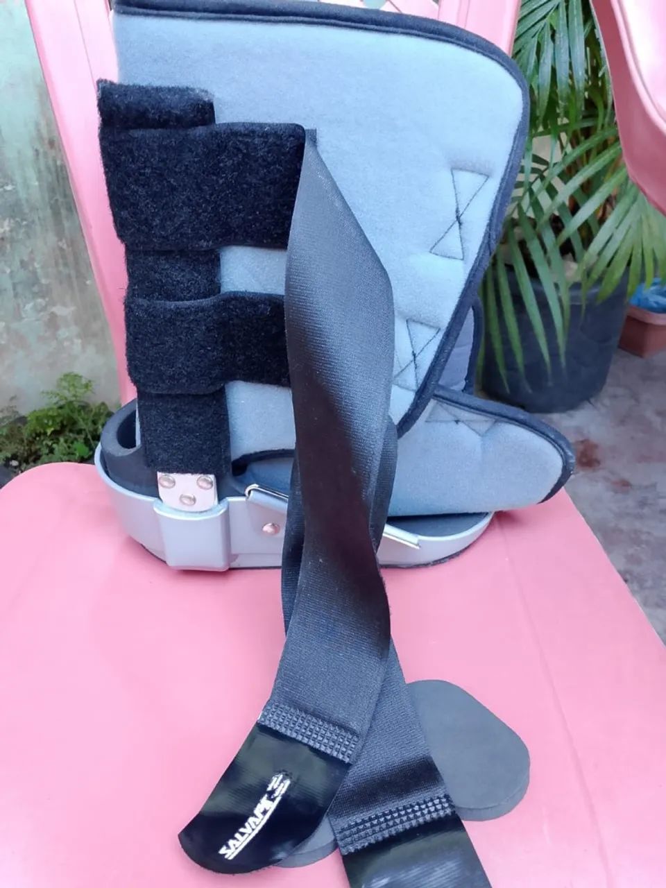 Bota Ortopédica Cano Curto Robofoot - Foto 4