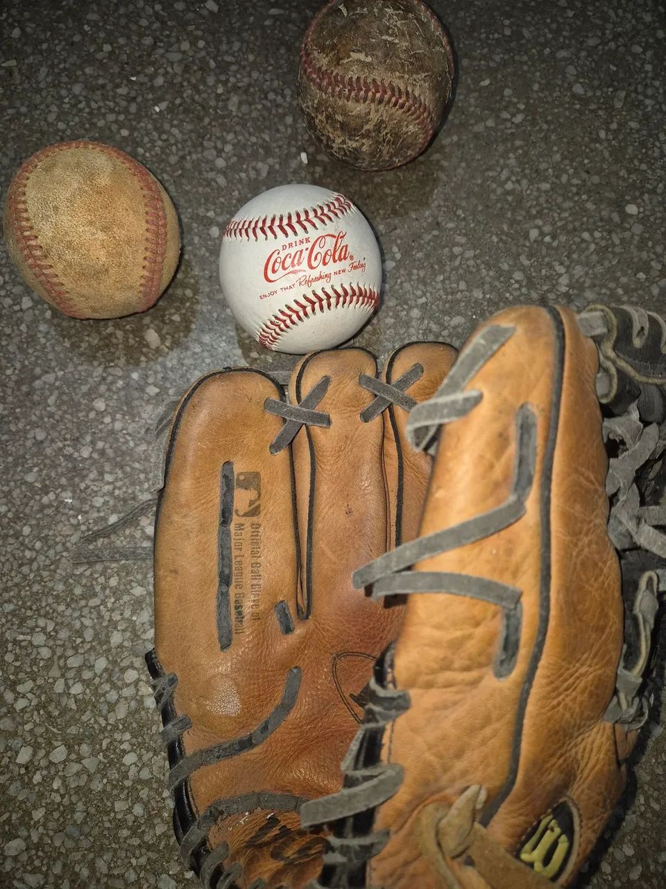 Luvas de besebol