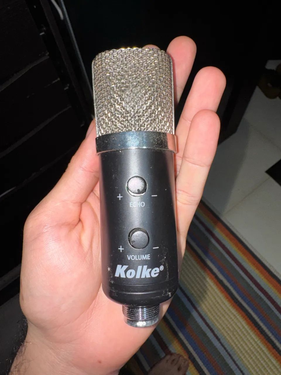 Microfone Condensador USB Kolke com Controle de Volume e Eco
