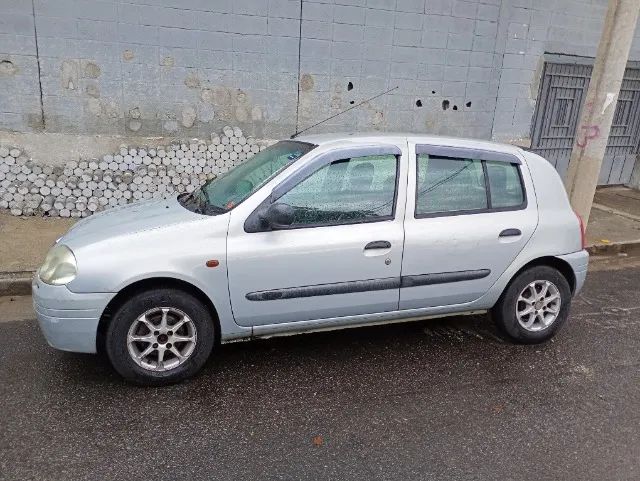 Renault Clio Clio RN/ Expression 1.0 5p 2001