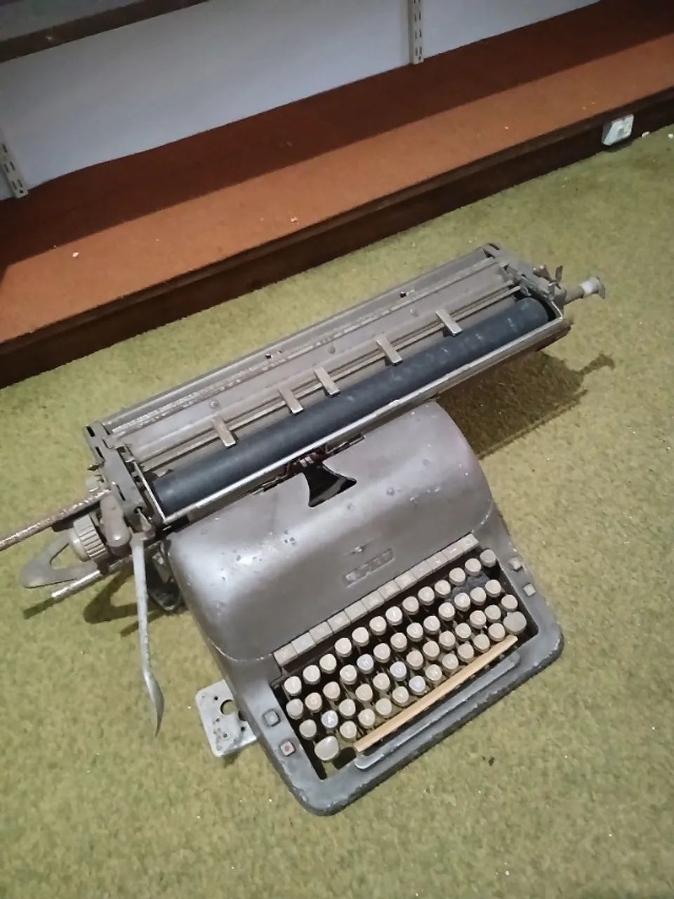 Máquina datilográfica 447407174095349760