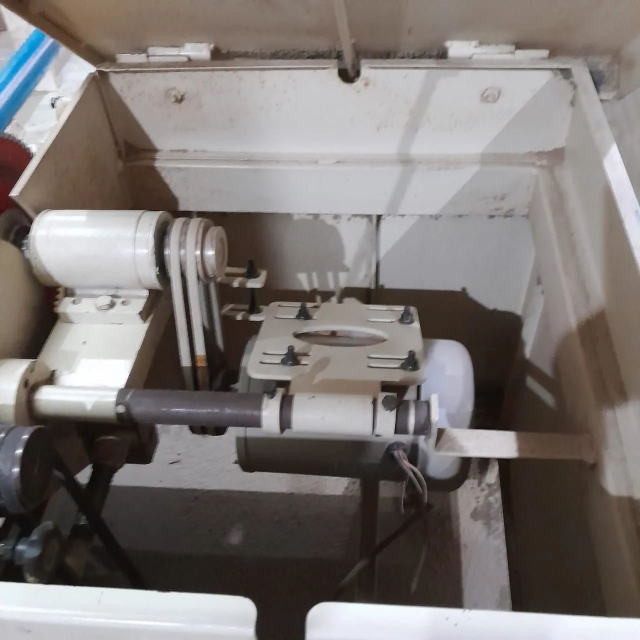 Máquina esquadrejadeira - Foto 4