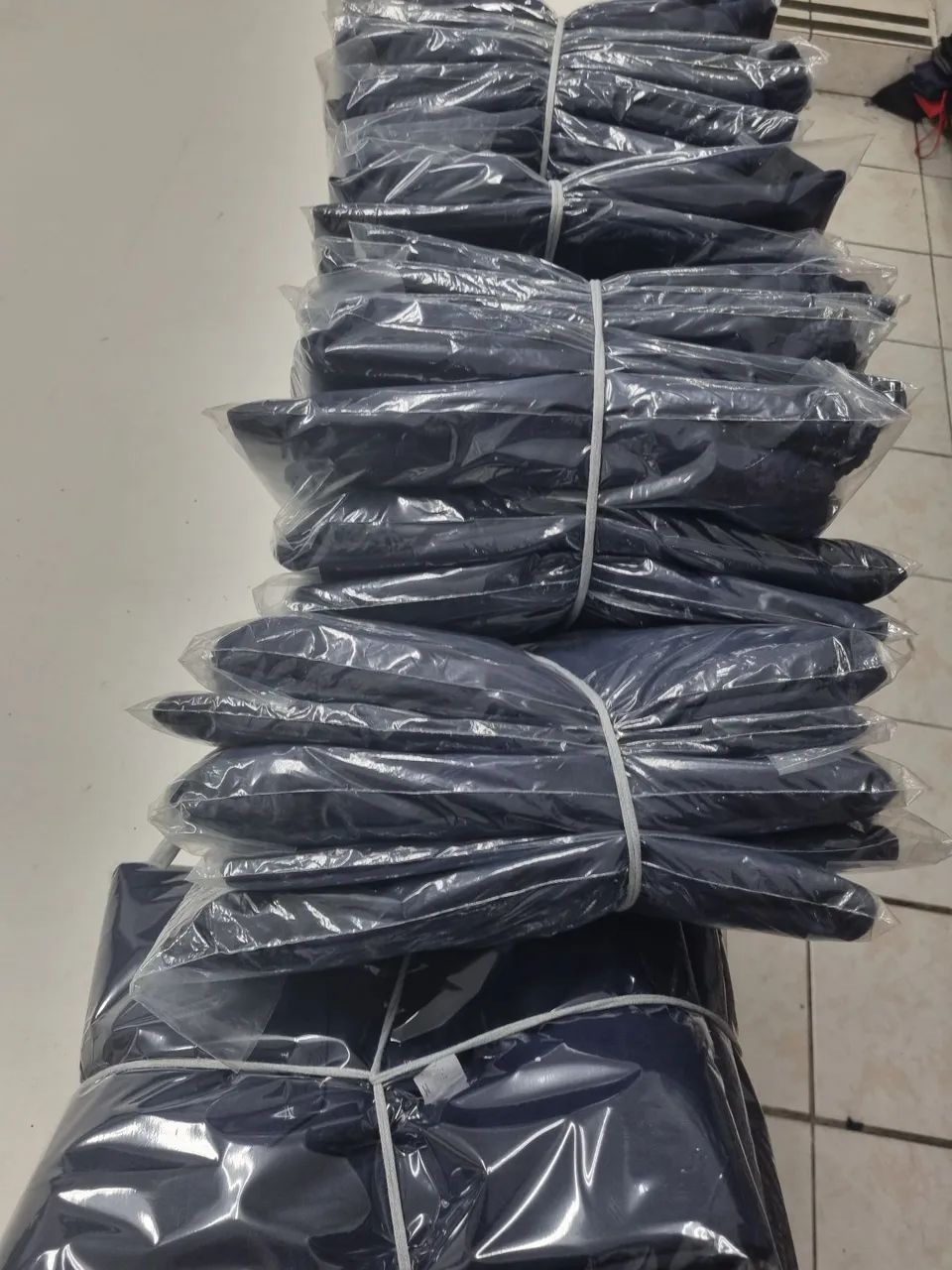 Lote Calça de Brim Profissional UNIFORME - Foto 4