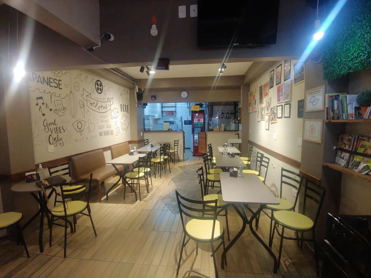 Excelente sobrado com ponto comercial localizado na melhor rua da Liberdade - Foto 4