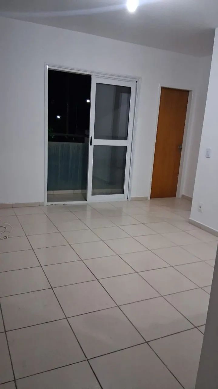 Apartamento 2 Quartos com Sacada no Putim 