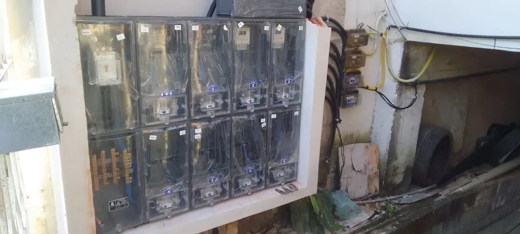 Técnico Instalador de Padrão da Light - Foto 4