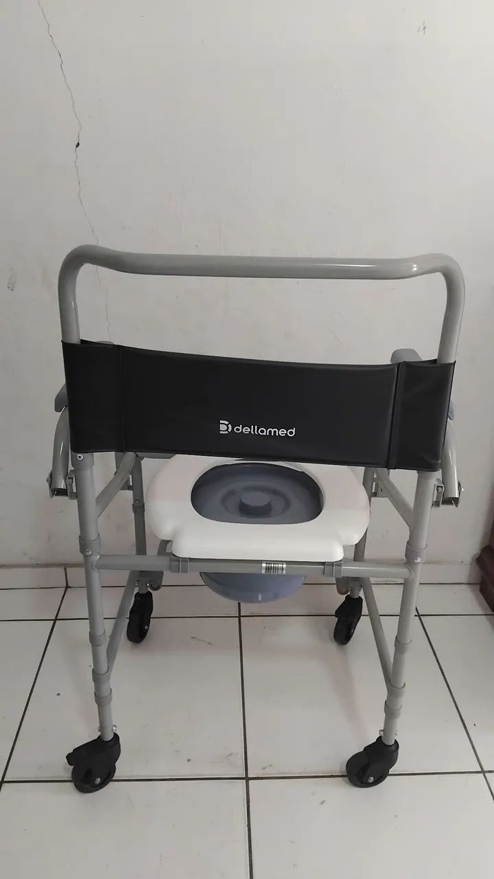 Cadeira de roda de banho - Foto 3