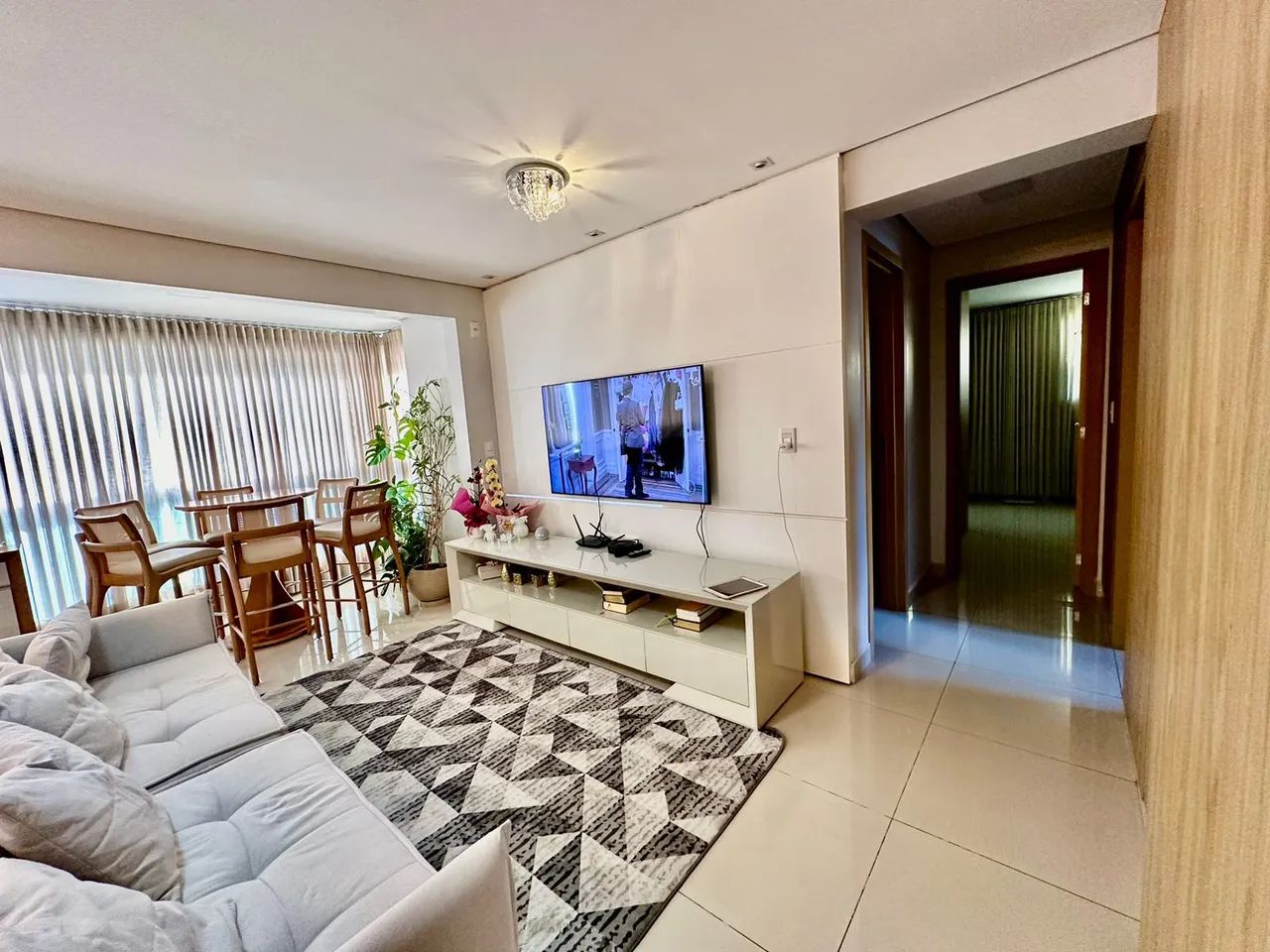 Apartamento, 3 suítes, 115 m2, 2 vagas paralelas, mobiliado e decorado (oportunidade) - Foto 4