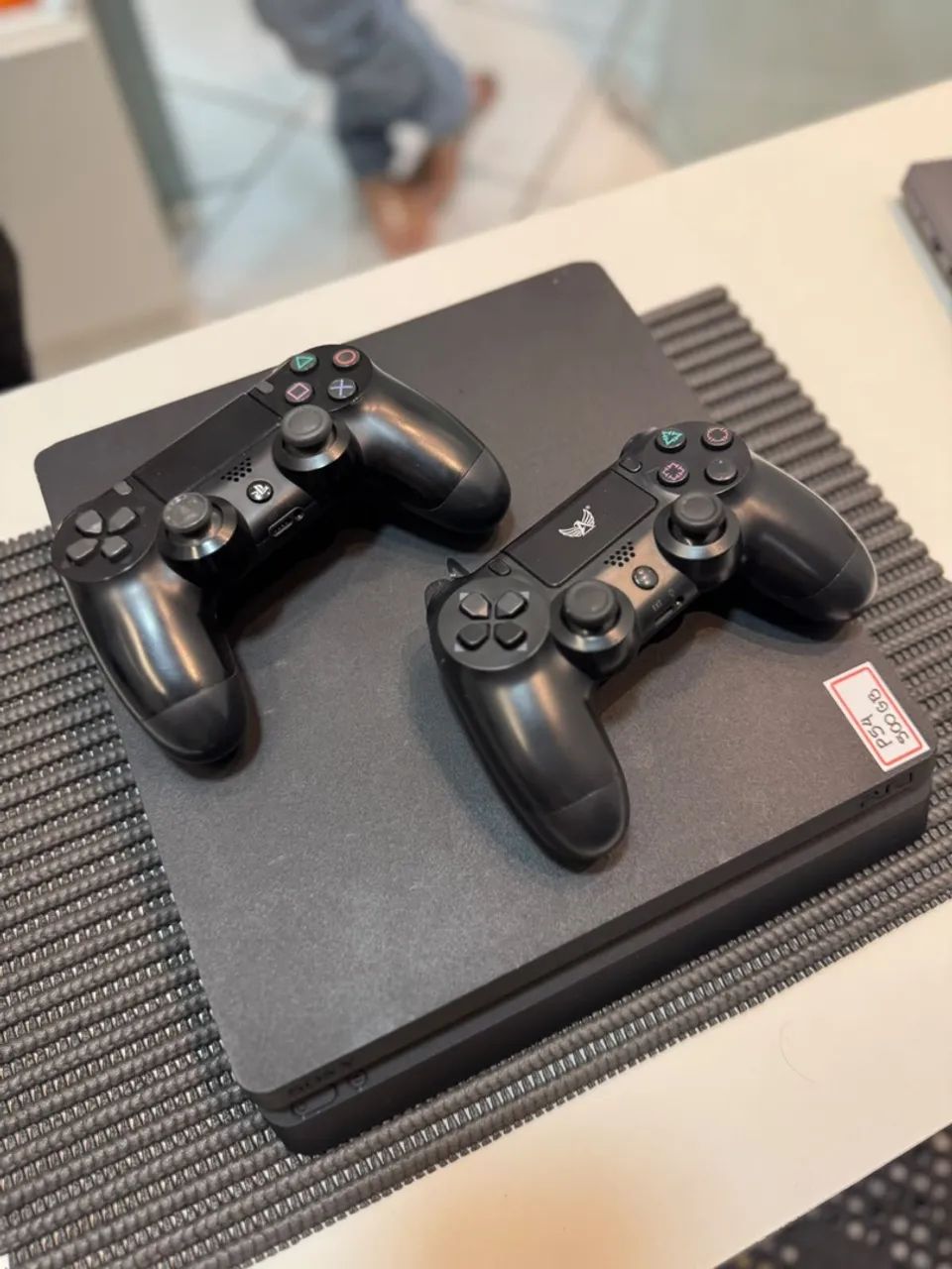 Ps4 slim 