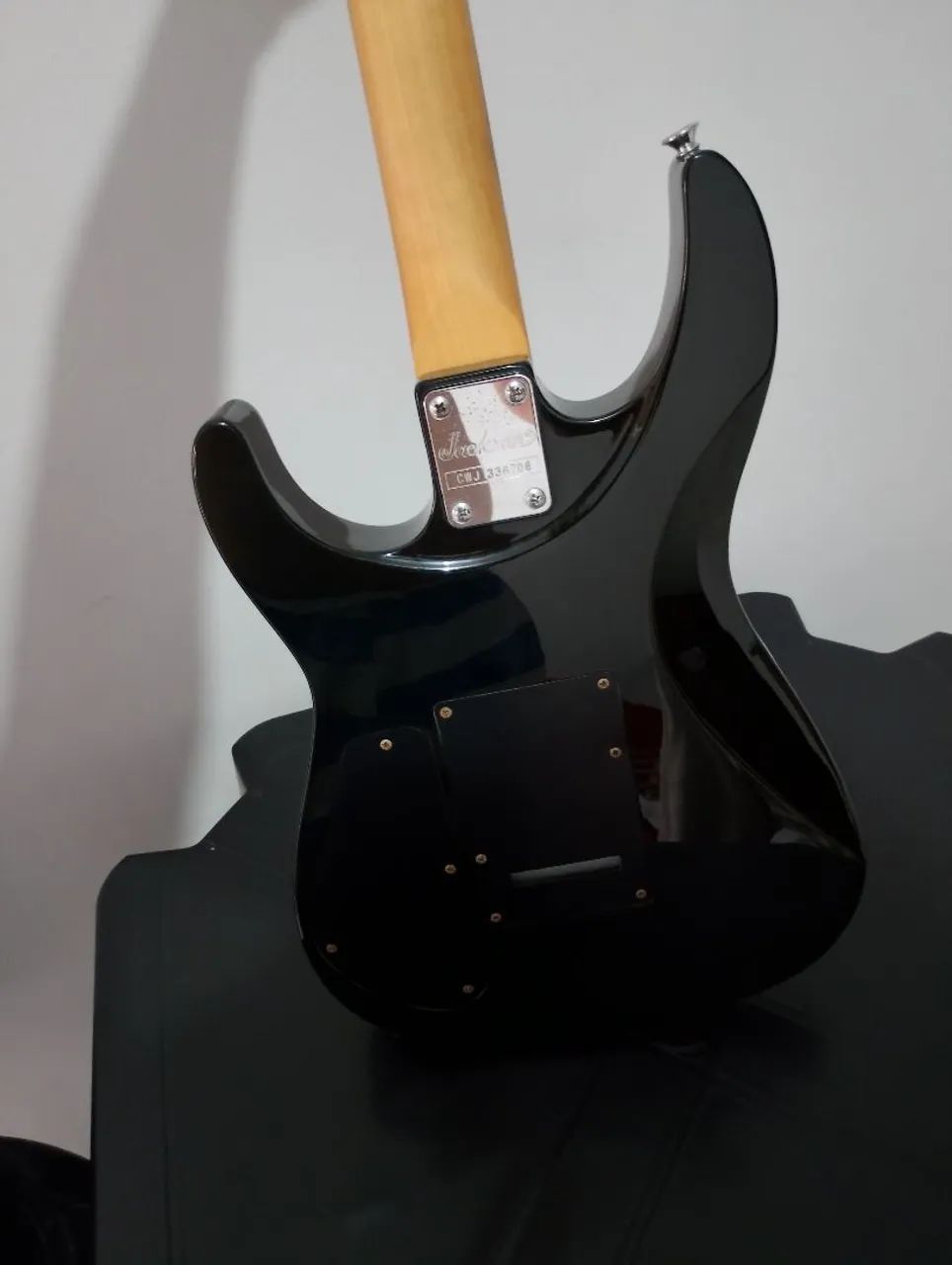 Guitarra Jackson JS10  - Foto 4