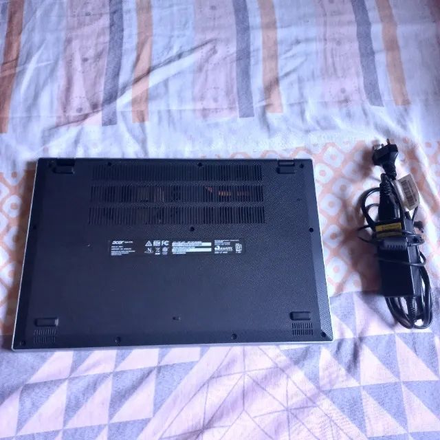 Vendo notebook Acer Aspire 3 15  - Foto 4