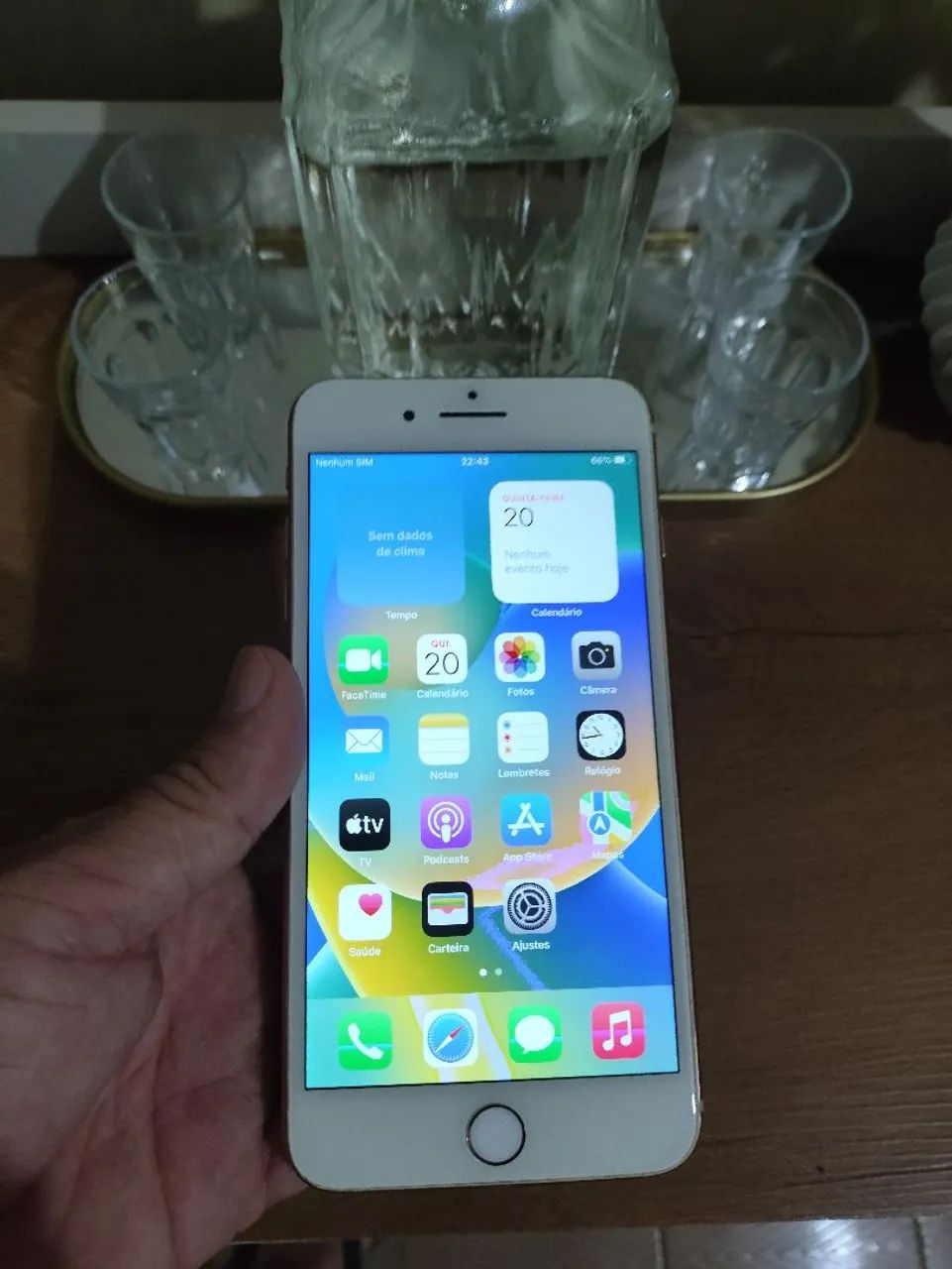 iPhone 8 plus 64gb