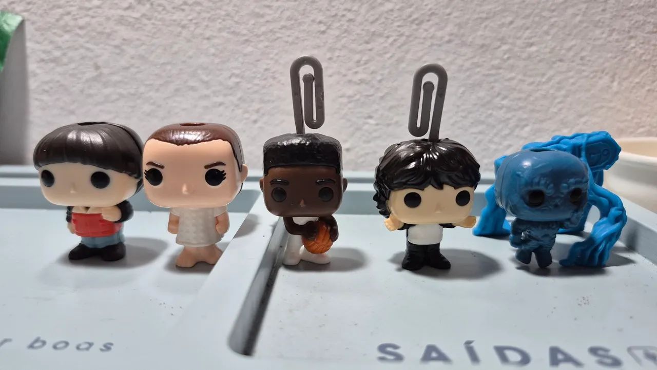 Kit kinder joy stranger things  - Foto 2