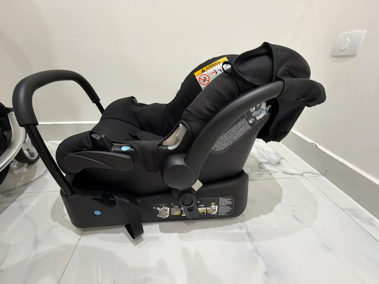 Carrinho de bebê mobi  - Foto 4