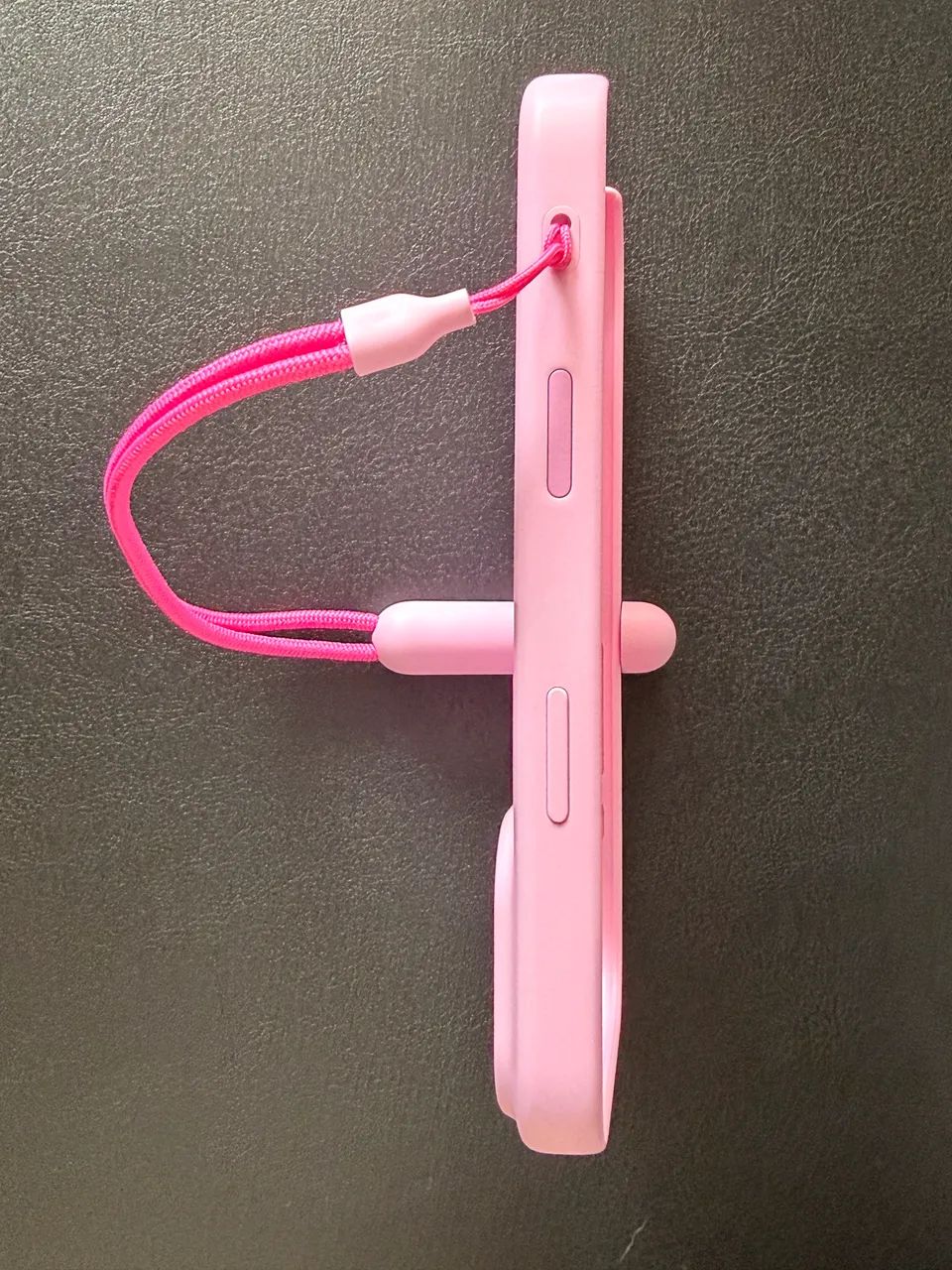 Capa Beats iPhone 17 Pro Nova  - Foto 4
