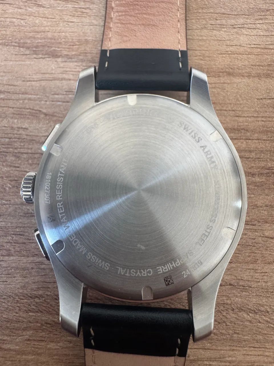 Relógio de couro Victorinox  - Foto 4