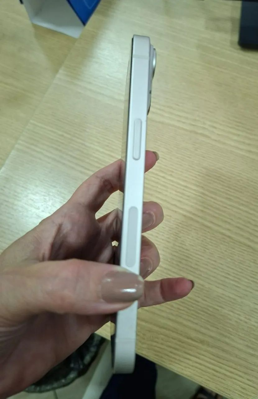 Vendo Iphone 14 - Foto 3