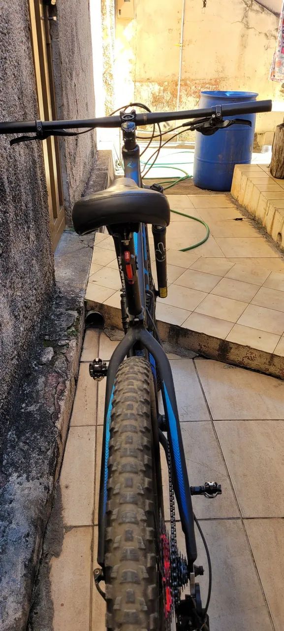 Vende - se bicicleta aro 29  - Foto 4