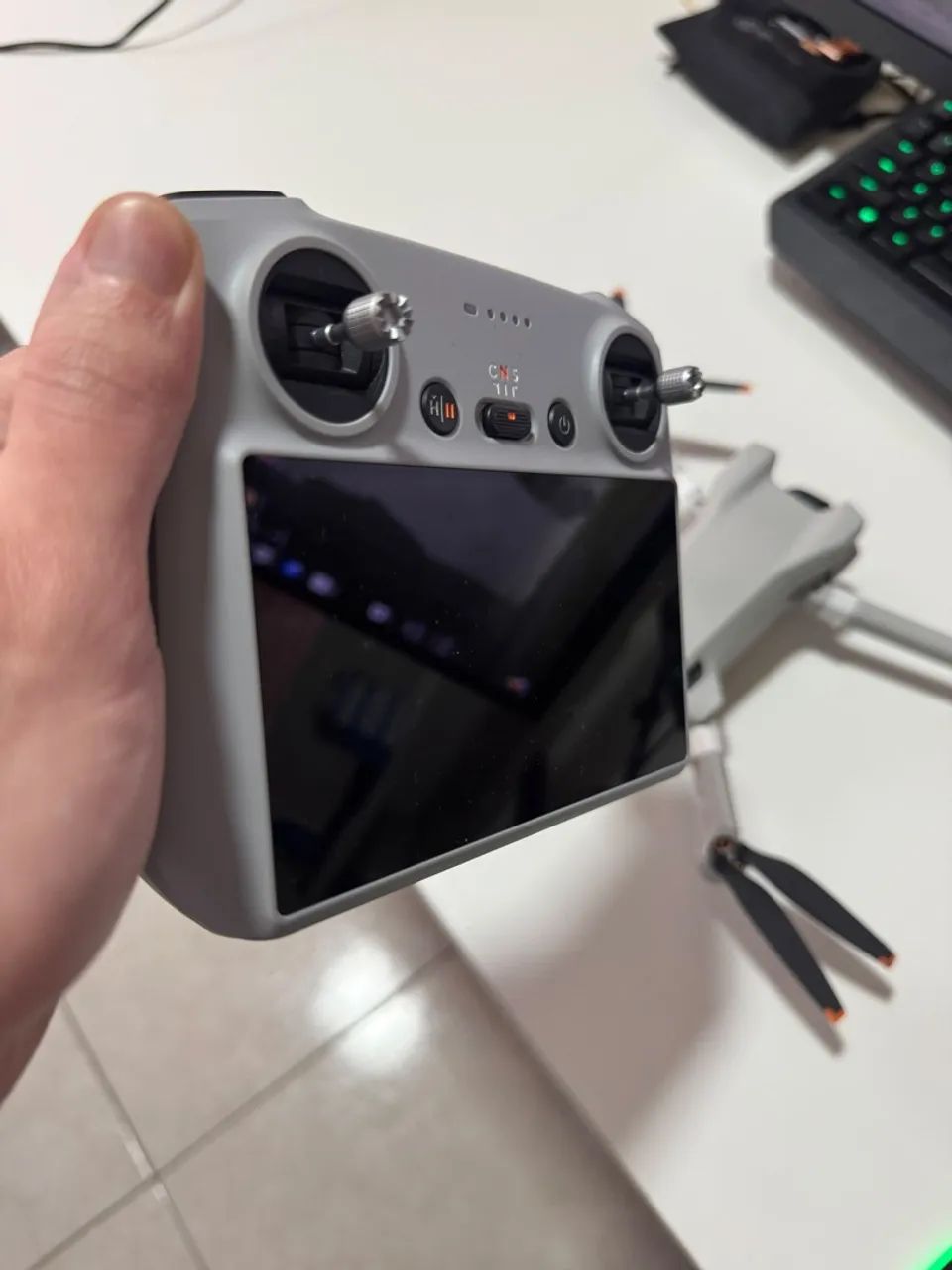 Drone DJI MINI 3 - RCI (Tela no controle)  - Foto 2