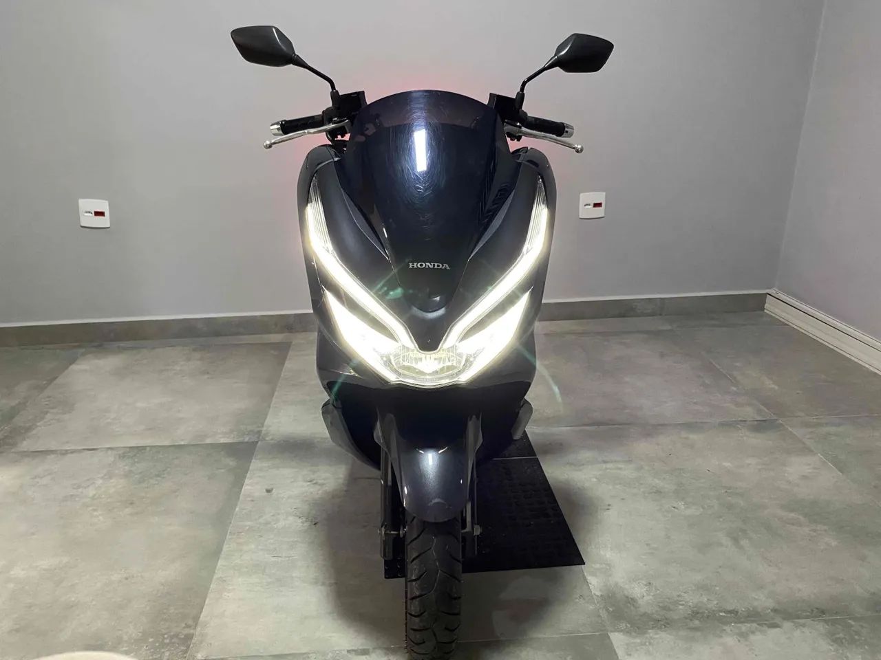 Honda Pcx 150 2022 - Foto 2